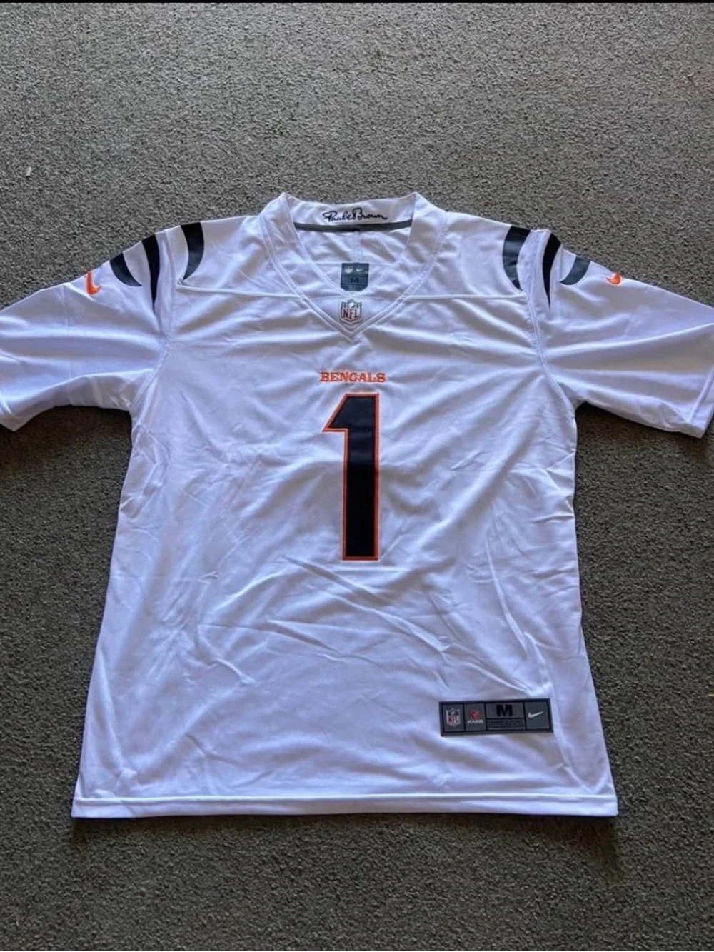 Medium Ja’Marr Chase Cincinnati Bengals White Nike Men's Football Jersey - Picture 1 of 2